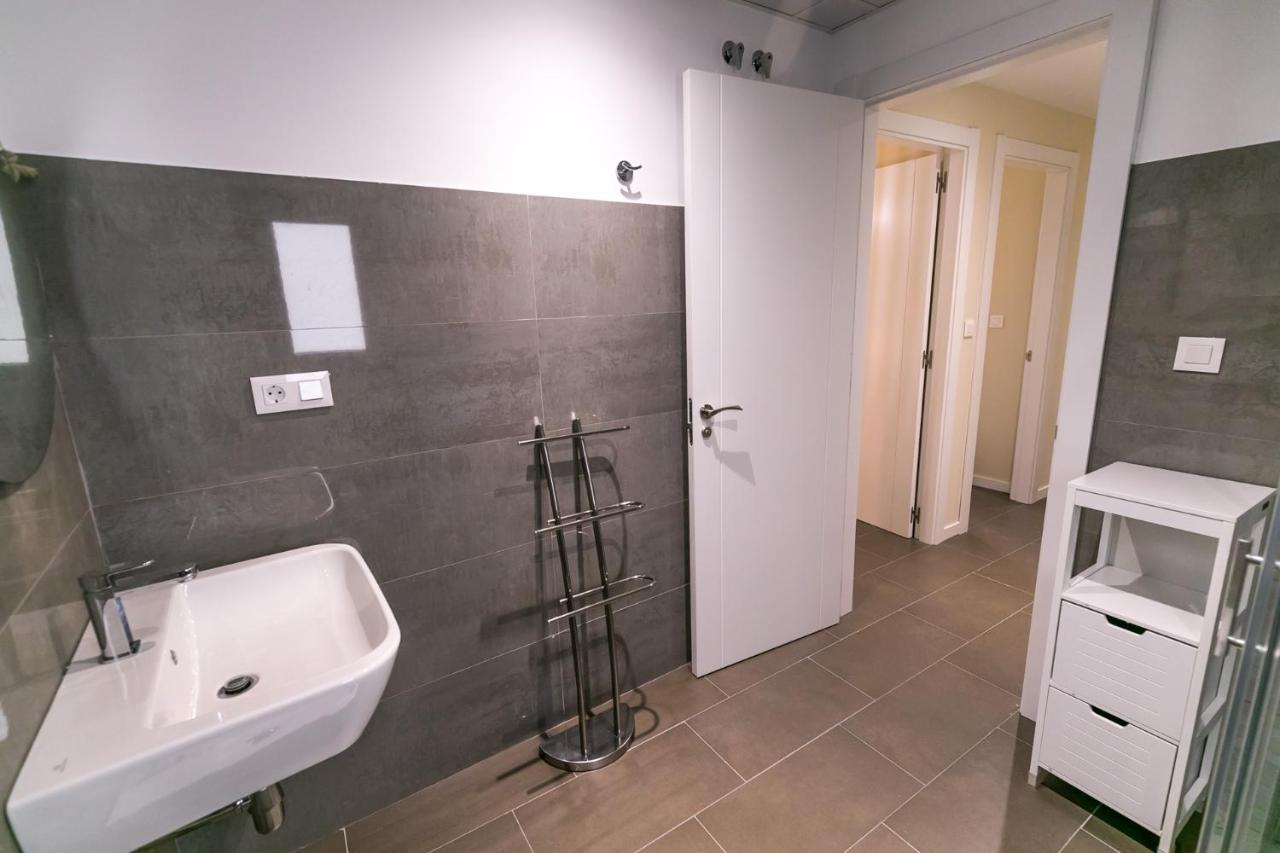 Centrico Y Moderno Con Piscina Y Parking Apartment Jaen Exterior photo